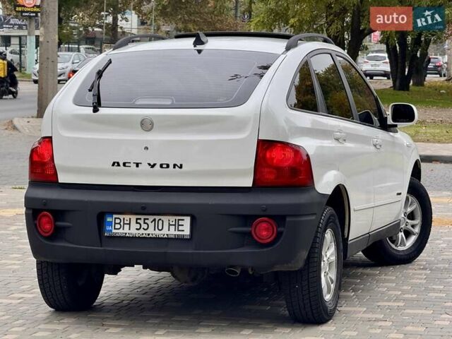 Cанг Йонг Actyon 2008 у Одесі на Automoto.ua Білий Cанг Йонг Actyon, об'ємом двигуна 2 л та пробігом 176 тис. км за 5400 $, фото 16 на Automoto.ua