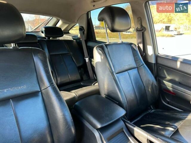 Белый Cанг Йонг Актион, объемом двигателя 2 л и пробегом 230 тыс. км за 6500 $, фото 17 на Automoto.ua