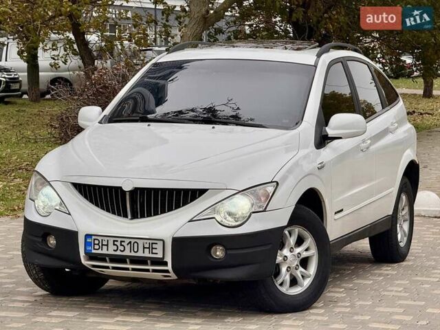 Cанг Йонг Actyon 2008 у Одесі на Automoto.ua Білий Cанг Йонг Actyon, об'ємом двигуна 2 л та пробігом 176 тис. км за 5400 $, фото 12 на Automoto.ua