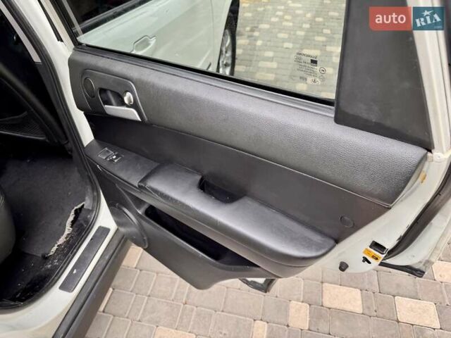 Cанг Йонг Actyon 2008 у Одесі на Automoto.ua Білий Cанг Йонг Actyon, об'ємом двигуна 2 л та пробігом 176 тис. км за 5400 $, фото 59 на Automoto.ua