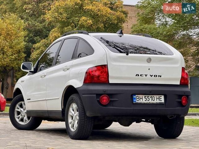 Cанг Йонг Actyon 2008 у Одесі на Automoto.ua Білий Cанг Йонг Actyon, об'ємом двигуна 2 л та пробігом 176 тис. км за 5400 $, фото 21 на Automoto.ua