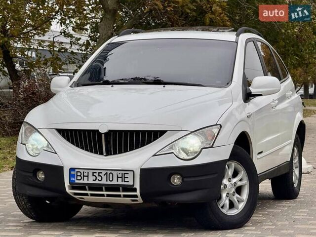 Cанг Йонг Actyon 2008 у Одесі на Automoto.ua Білий Cанг Йонг Actyon, об'ємом двигуна 2 л та пробігом 176 тис. км за 5400 $, фото 11 на Automoto.ua