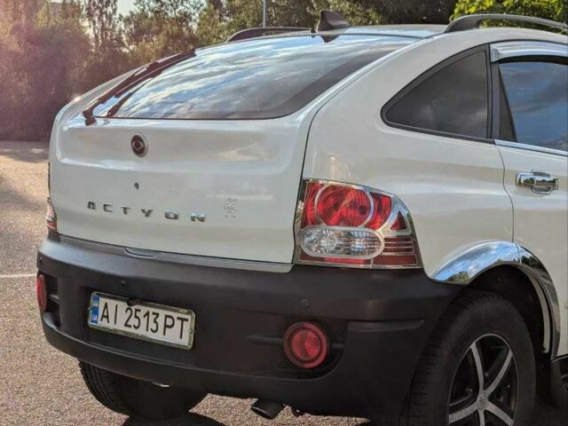 Cанг Йонг Actyon 2009 у Києві на Automoto.ua Білий Cанг Йонг Actyon, об'ємом двигуна 2.3 л та пробігом 85 тис. км за 7700 $, фото 3 на Automoto.ua