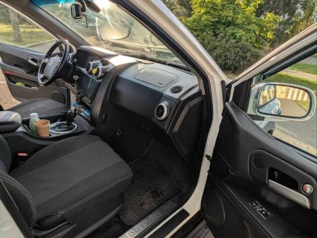 Cанг Йонг Actyon 2009 у Києві на Automoto.ua Білий Cанг Йонг Actyon, об'ємом двигуна 2.3 л та пробігом 85 тис. км за 7700 $, фото 7 на Automoto.ua