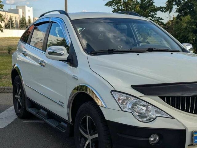 Cанг Йонг Actyon 2009 у Києві на Automoto.ua Білий Cанг Йонг Actyon, об'ємом двигуна 2.3 л та пробігом 85 тис. км за 7700 $, фото 11 на Automoto.ua