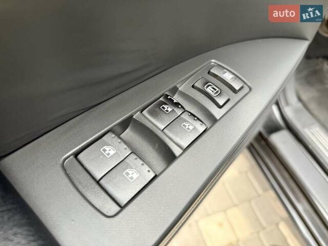 Cанг Йонг Actyon 2009 у Одесі на Automoto.ua Білий Cанг Йонг Actyon, об'ємом двигуна 2 л та пробігом 185 тис. км за 6400 $, фото 32 на Automoto.ua