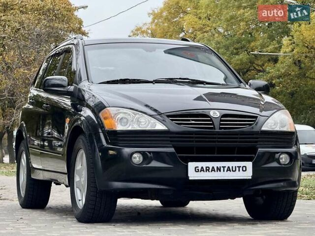 Cанг Йонг Actyon 2009 у Одесі на Automoto.ua Білий Cанг Йонг Actyon, об'ємом двигуна 2 л та пробігом 185 тис. км за 6400 $, фото 2 на Automoto.ua