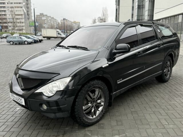 Черный Cанг Йонг Актион, объемом двигателя 2 л и пробегом 134 тыс. км за 4499 $, фото 1 на Automoto.ua