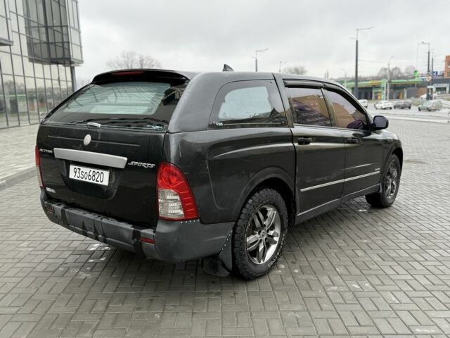 Черный Cанг Йонг Актион, объемом двигателя 2 л и пробегом 134 тыс. км за 4499 $, фото 3 на Automoto.ua