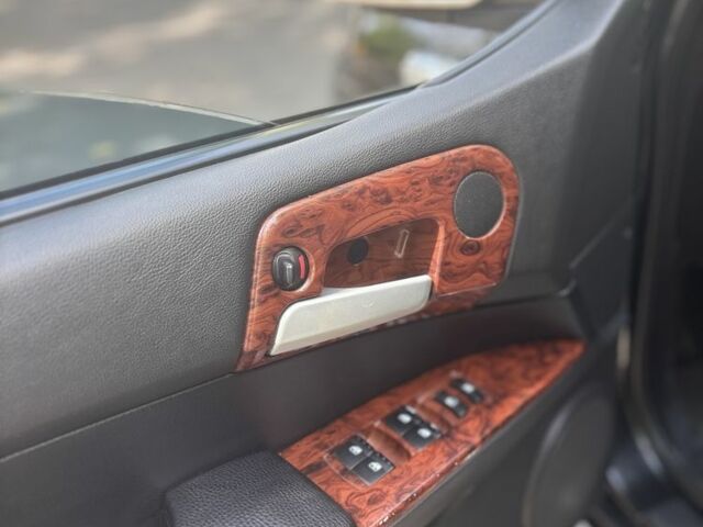 Черный Cанг Йонг Актион, объемом двигателя 2 л и пробегом 266 тыс. км за 7500 $, фото 7 на Automoto.ua