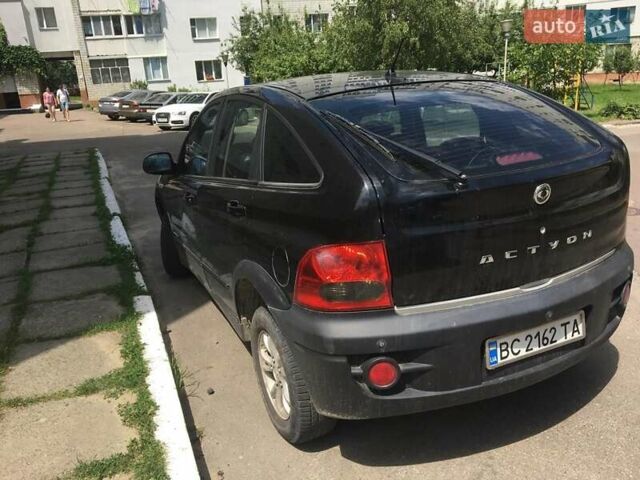 Чорний Cанг Йонг Actyon, об'ємом двигуна 2 л та пробігом 160 тис. км за 4200 $, фото 1 на Automoto.ua