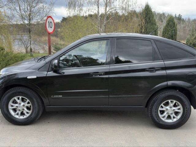 Черный Cанг Йонг Актион, объемом двигателя 1.9 л и пробегом 197 тыс. км за 4800 $, фото 6 на Automoto.ua