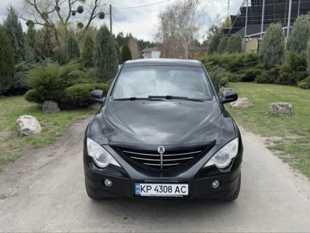 Черный Cанг Йонг Актион, объемом двигателя 1.9 л и пробегом 197 тыс. км за 4800 $, фото 1 на Automoto.ua