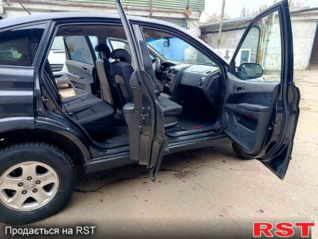 Чорний Cанг Йонг Actyon, об'ємом двигуна 2.3 л та пробігом 394 тис. км за 6200 $, фото 6 на Automoto.ua