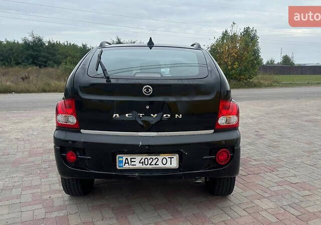 Чорний Cанг Йонг Actyon, об'ємом двигуна 2 л та пробігом 108 тис. км за 6000 $, фото 4 на Automoto.ua