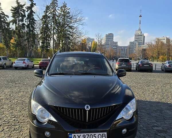 Черный Cанг Йонг Актион, объемом двигателя 2.3 л и пробегом 163 тыс. км за 6990 $, фото 1 на Automoto.ua