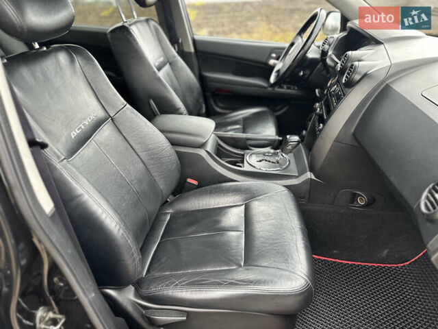 Чорний Cанг Йонг Actyon, об'ємом двигуна 2 л та пробігом 110 тис. км за 6900 $, фото 39 на Automoto.ua