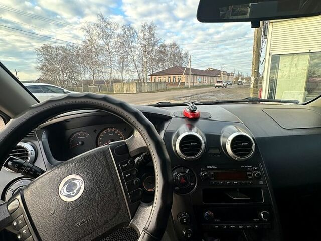 Чорний Cанг Йонг Actyon, об'ємом двигуна 2 л та пробігом 169 тис. км за 6000 $, фото 5 на Automoto.ua