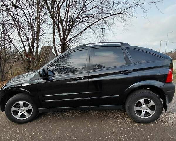 Чорний Cанг Йонг Actyon, об'ємом двигуна 2 л та пробігом 221 тис. км за 5800 $, фото 5 на Automoto.ua