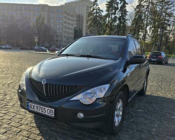 Черный Cанг Йонг Актион, объемом двигателя 2.3 л и пробегом 163 тыс. км за 6990 $, фото 2 на Automoto.ua