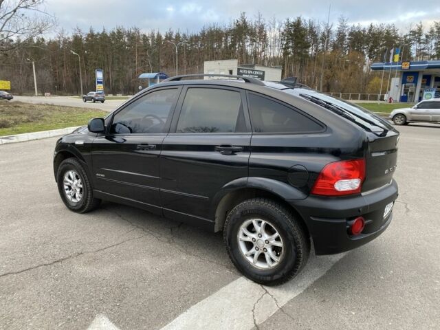 Черный Cанг Йонг Актион, объемом двигателя 2.3 л и пробегом 165 тыс. км за 6650 $, фото 3 на Automoto.ua