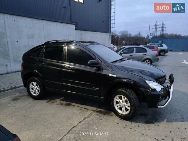 Черный Cанг Йонг Актион, объемом двигателя 2.3 л и пробегом 180 тыс. км за 4500 $, фото 1 на Automoto.ua