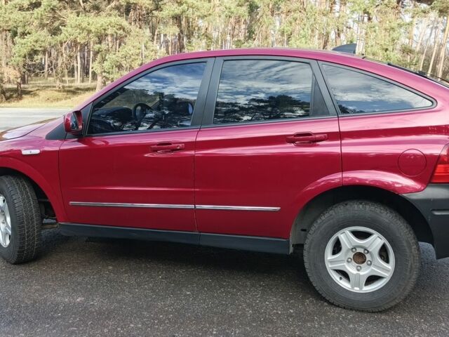 Червоний Cанг Йонг Actyon, об'ємом двигуна 2 л та пробігом 200 тис. км за 6400 $, фото 5 на Automoto.ua