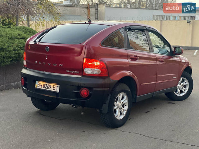 Красный Cанг Йонг Актион, объемом двигателя 2 л и пробегом 125 тыс. км за 6200 $, фото 10 на Automoto.ua