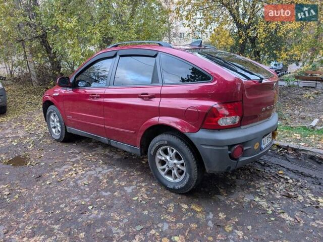 Красный Cанг Йонг Актион, объемом двигателя 2.3 л и пробегом 176 тыс. км за 6500 $, фото 7 на Automoto.ua