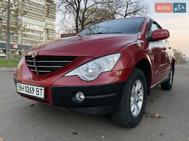 Красный Cанг Йонг Актион, объемом двигателя 2 л и пробегом 125 тыс. км за 6200 $, фото 2 на Automoto.ua