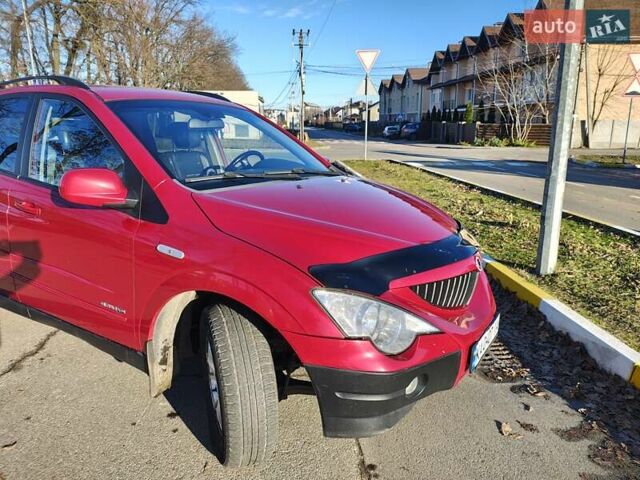 Красный Cанг Йонг Актион, объемом двигателя 2 л и пробегом 197 тыс. км за 5300 $, фото 20 на Automoto.ua