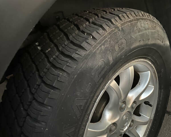 Красный Cанг Йонг Актион, объемом двигателя 2 л и пробегом 125 тыс. км за 6200 $, фото 11 на Automoto.ua