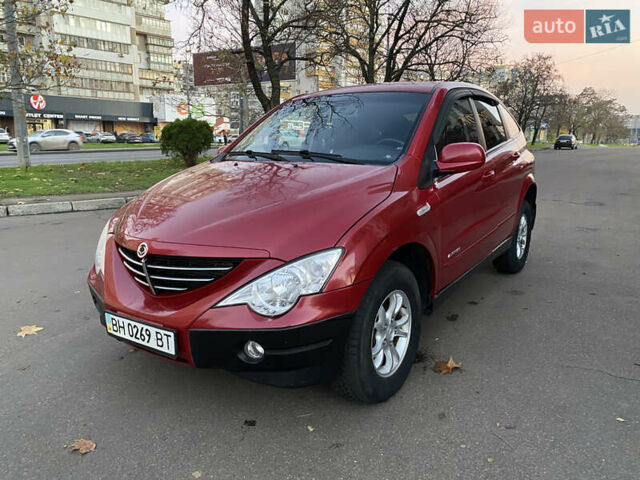 Красный Cанг Йонг Актион, объемом двигателя 2 л и пробегом 125 тыс. км за 6200 $, фото 1 на Automoto.ua