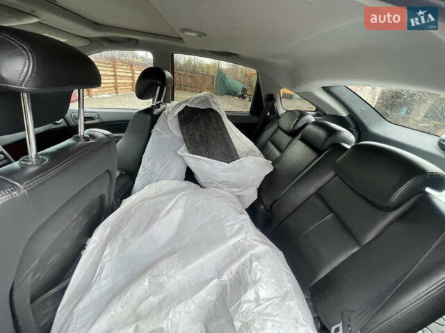 Красный Cанг Йонг Актион, объемом двигателя 2 л и пробегом 224 тыс. км за 6400 $, фото 12 на Automoto.ua