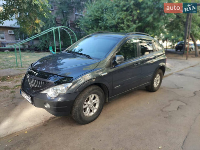 Cанг Йонг Актион, объемом двигателя 2 л и пробегом 112 тыс. км за 7500 $, фото 2 на Automoto.ua
