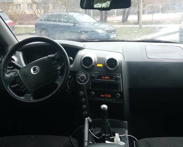 Cанг Йонг Актион, объемом двигателя 2 л и пробегом 200 тыс. км за 6000 $, фото 4 на Automoto.ua