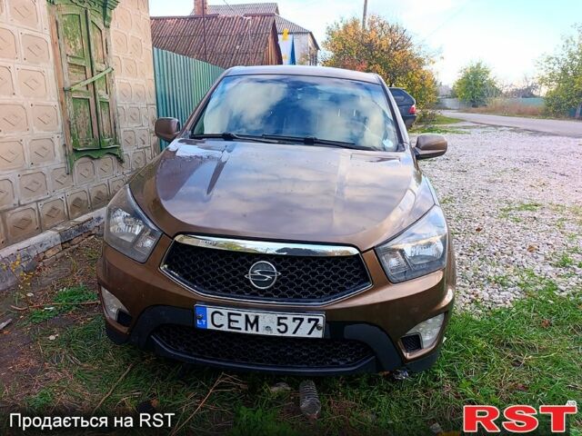 Cанг Йонг Актион, объемом двигателя 2 л и пробегом 325 тыс. км за 5100 $, фото 1 на Automoto.ua