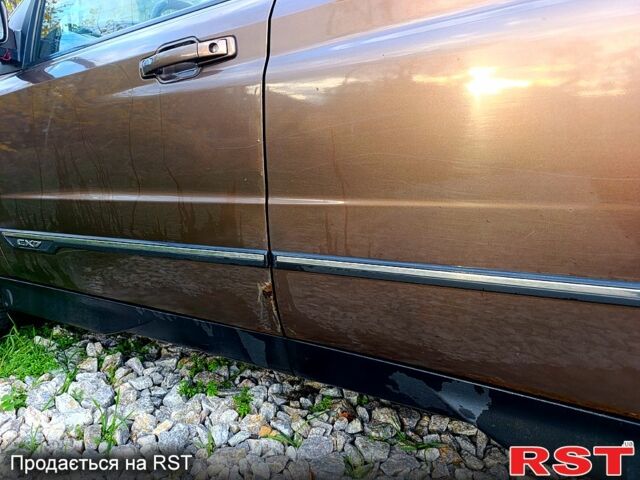 Cанг Йонг Актион, объемом двигателя 2 л и пробегом 325 тыс. км за 5100 $, фото 4 на Automoto.ua