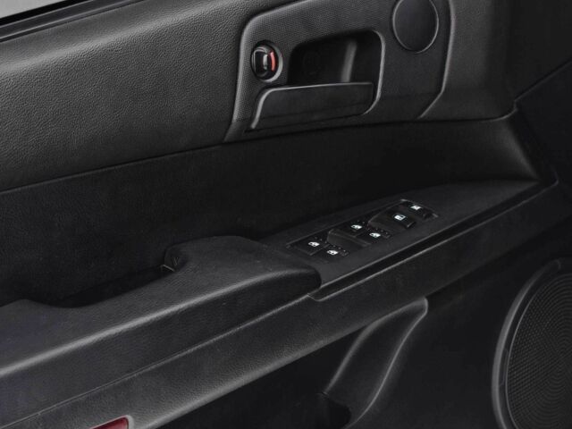 Серый Cанг Йонг Актион, объемом двигателя 2 л и пробегом 163 тыс. км за 6950 $, фото 8 на Automoto.ua