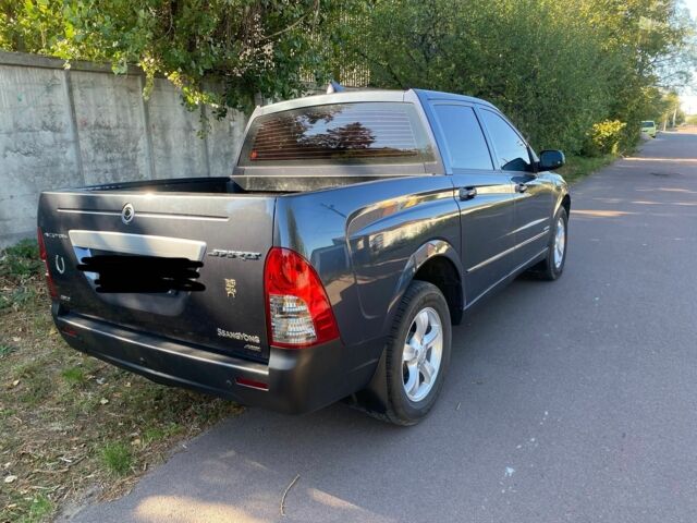 Сірий Cанг Йонг Actyon, об'ємом двигуна 0 л та пробігом 15 тис. км за 25000 $, фото 3 на Automoto.ua