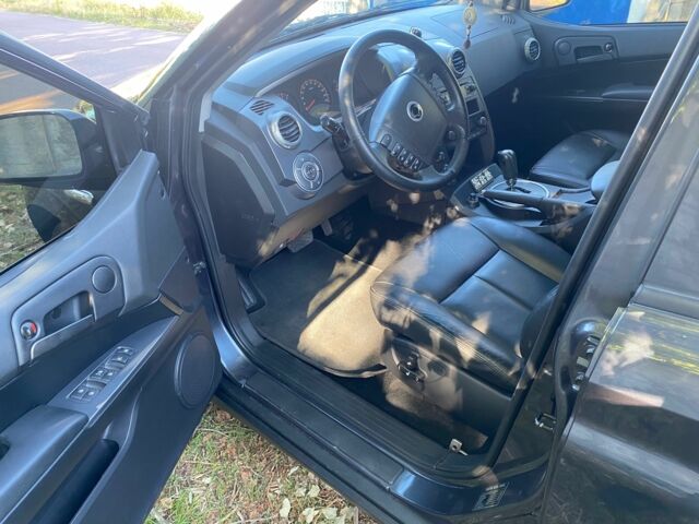 Сірий Cанг Йонг Actyon, об'ємом двигуна 0 л та пробігом 15 тис. км за 25000 $, фото 8 на Automoto.ua