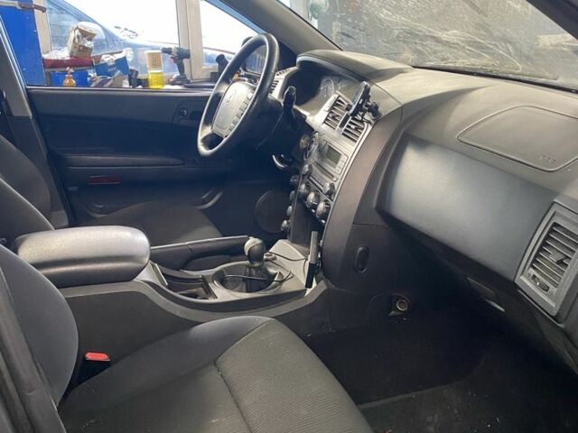 Серый Cанг Йонг Актион, объемом двигателя 2 л и пробегом 209 тыс. км за 4500 $, фото 6 на Automoto.ua