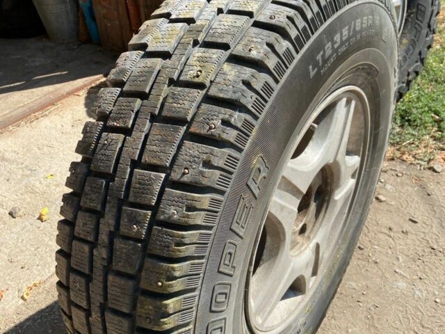 Серый Cанг Йонг Актион, объемом двигателя 2 л и пробегом 200 тыс. км за 6203 $, фото 18 на Automoto.ua