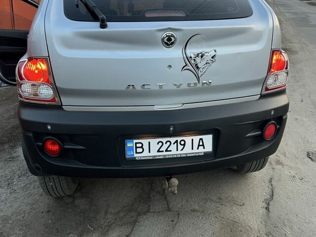 Сірий Cанг Йонг Actyon, об'ємом двигуна 2.3 л та пробігом 139 тис. км за 5000 $, фото 3 на Automoto.ua