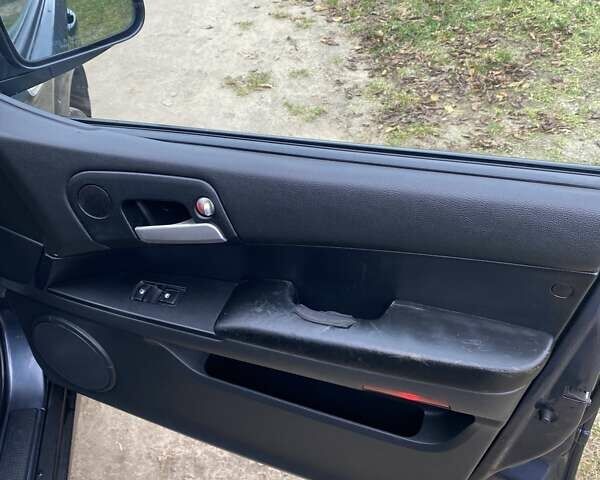 Серый Cанг Йонг Актион, объемом двигателя 2.3 л и пробегом 243 тыс. км за 4500 $, фото 12 на Automoto.ua