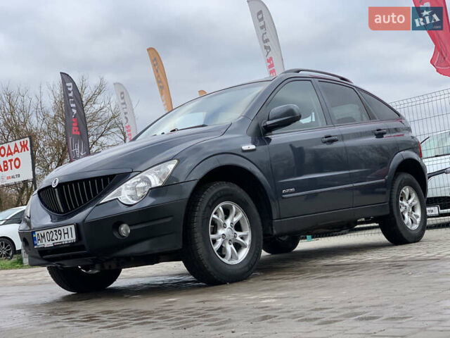 Серый Cанг Йонг Актион, объемом двигателя 2.3 л и пробегом 244 тыс. км за 4755 $, фото 1 на Automoto.ua