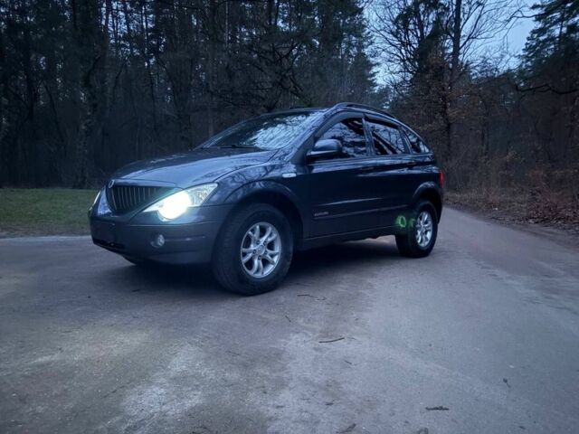 Серый Cанг Йонг Актион, объемом двигателя 2 л и пробегом 208 тыс. км за 6300 $, фото 5 на Automoto.ua