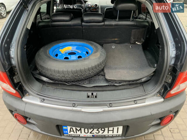 Серый Cанг Йонг Актион, объемом двигателя 2.3 л и пробегом 244 тыс. км за 4755 $, фото 24 на Automoto.ua