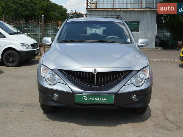 Серый Cанг Йонг Актион, объемом двигателя 2 л и пробегом 127 тыс. км за 5900 $, фото 7 на Automoto.ua