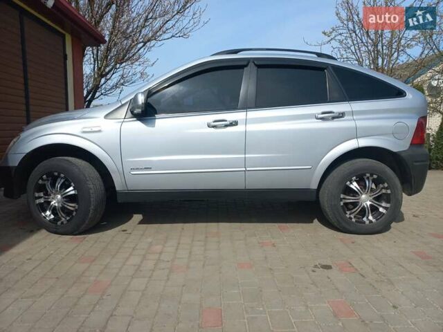 Серый Cанг Йонг Актион, объемом двигателя 2 л и пробегом 287 тыс. км за 6500 $, фото 2 на Automoto.ua